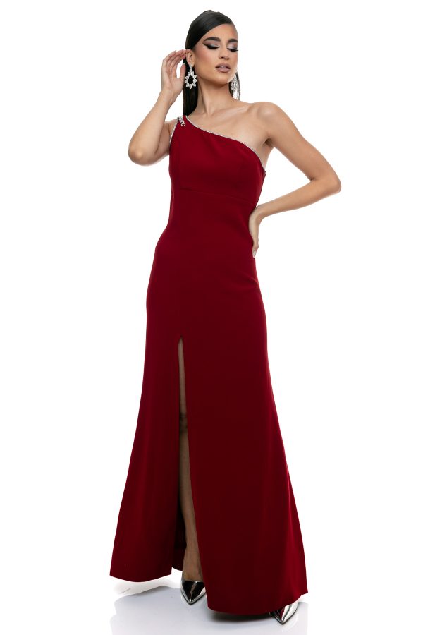 Εντυπωσιακό κοκκινο Φόρεμα με Διακοσμητικά Λεπτομέρειες & Υψηλό Σκίσιμο