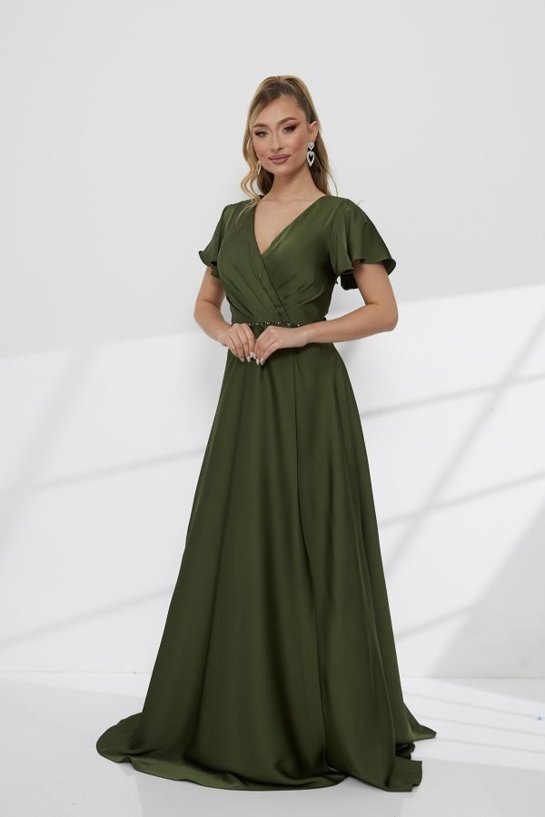 rich lady dresses These bodycon dresses look so expensive but are actually under budget , ., [bodycon dress, affordable dresses, bodycon outfit, classy dresses, rich girl aesthetic, fashion finds, budget fashion,